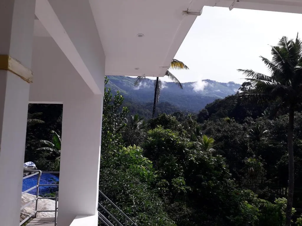 Munnar Falcuns Anachal Habitación en casa particular